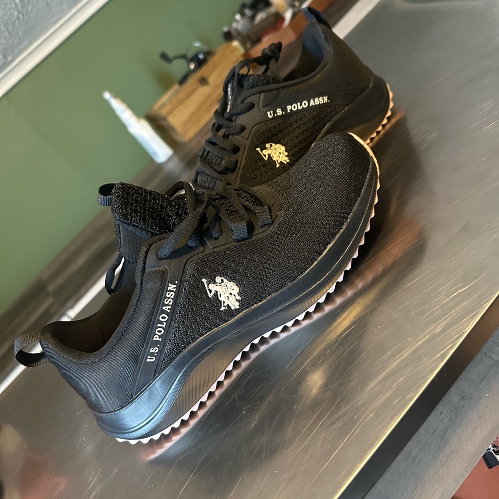 U.S. Polo Assn. Woman's Black Sneakers